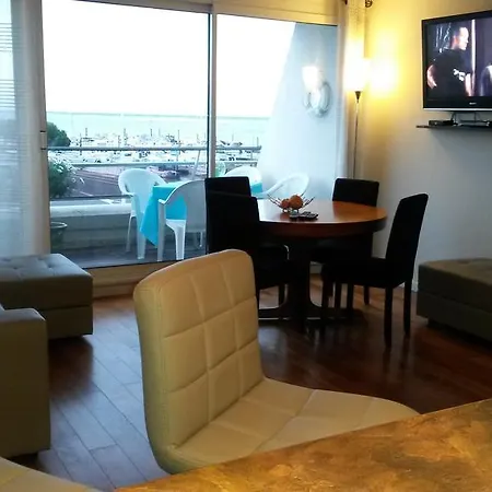 Les Huniers アパート アルカション