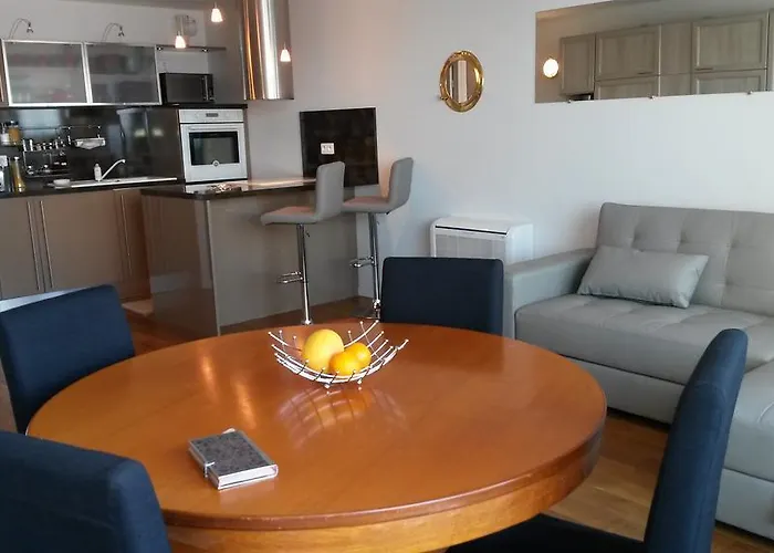 Les Huniers Apartment